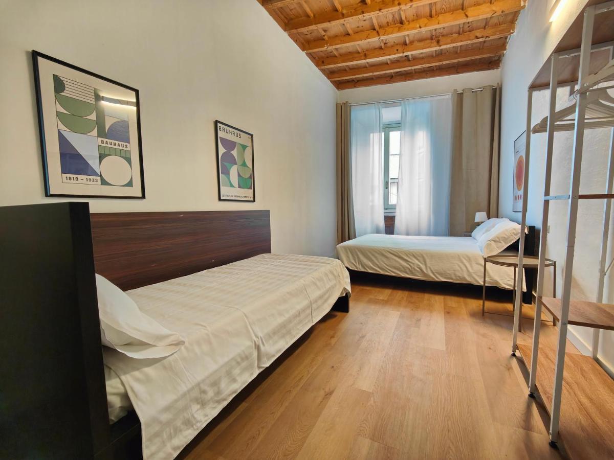 Crocetta Charme Apartment Milan Bagian luar foto